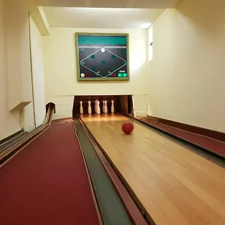 Rheinischer Hof 2* Leverkusen