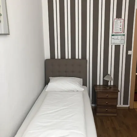 Rheinischer Hof 2*