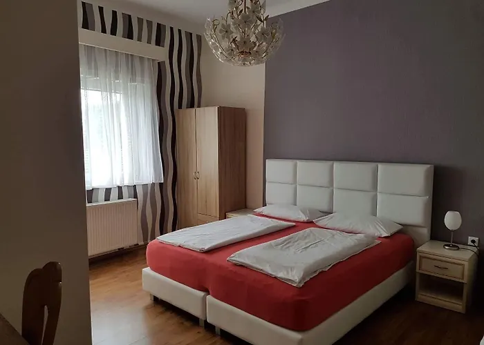 Rheinischer Hof Maison d'hôtes 2*