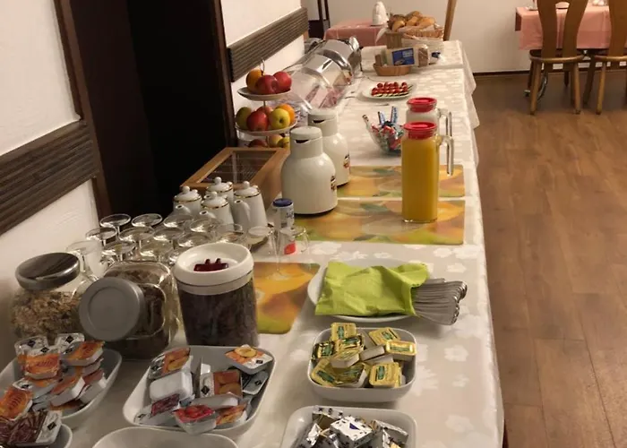 Rheinischer Hof Maison d'hôtes 2*